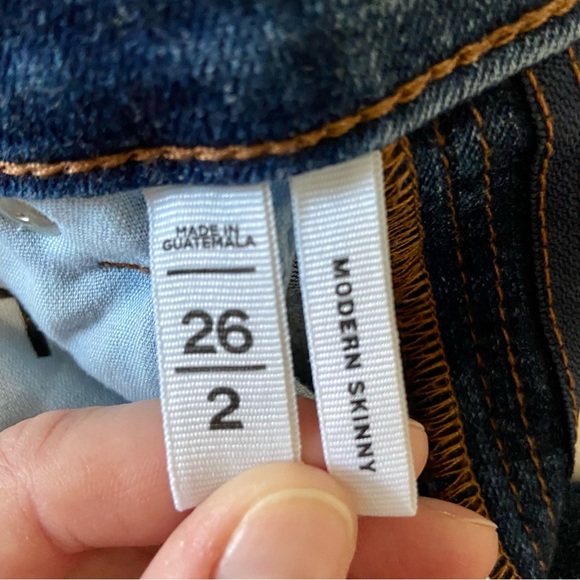 LOFT modern skinny jeans - Picture 11 of 11